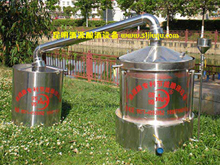 70型電加熱專利節(jié)能蒸酒設(shè)備